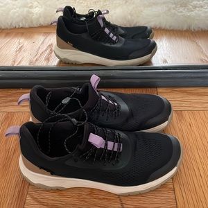 TEVA Gateway Swift walking/hiking shoes